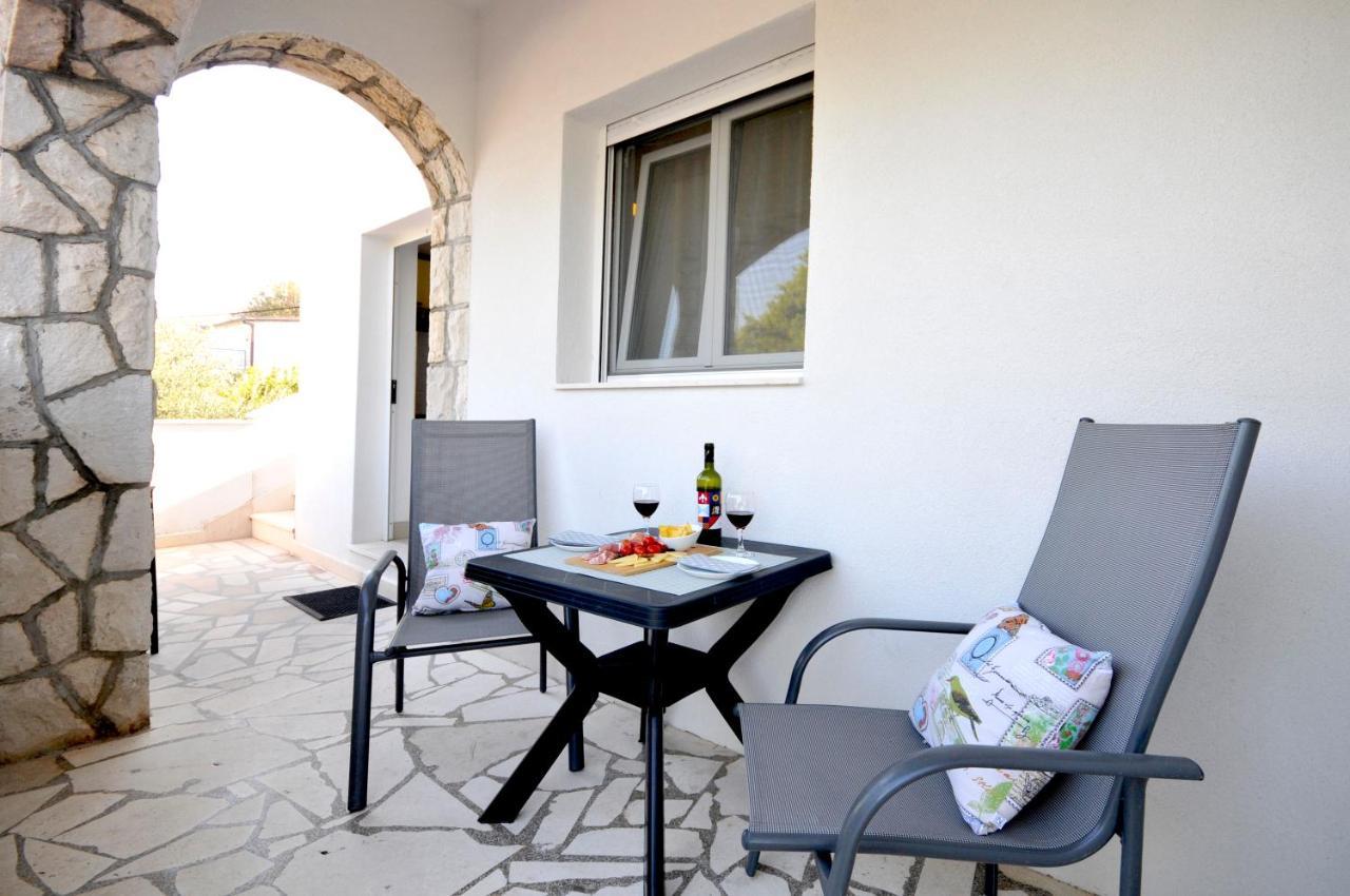 Apartments Penic Trogir Exterior photo