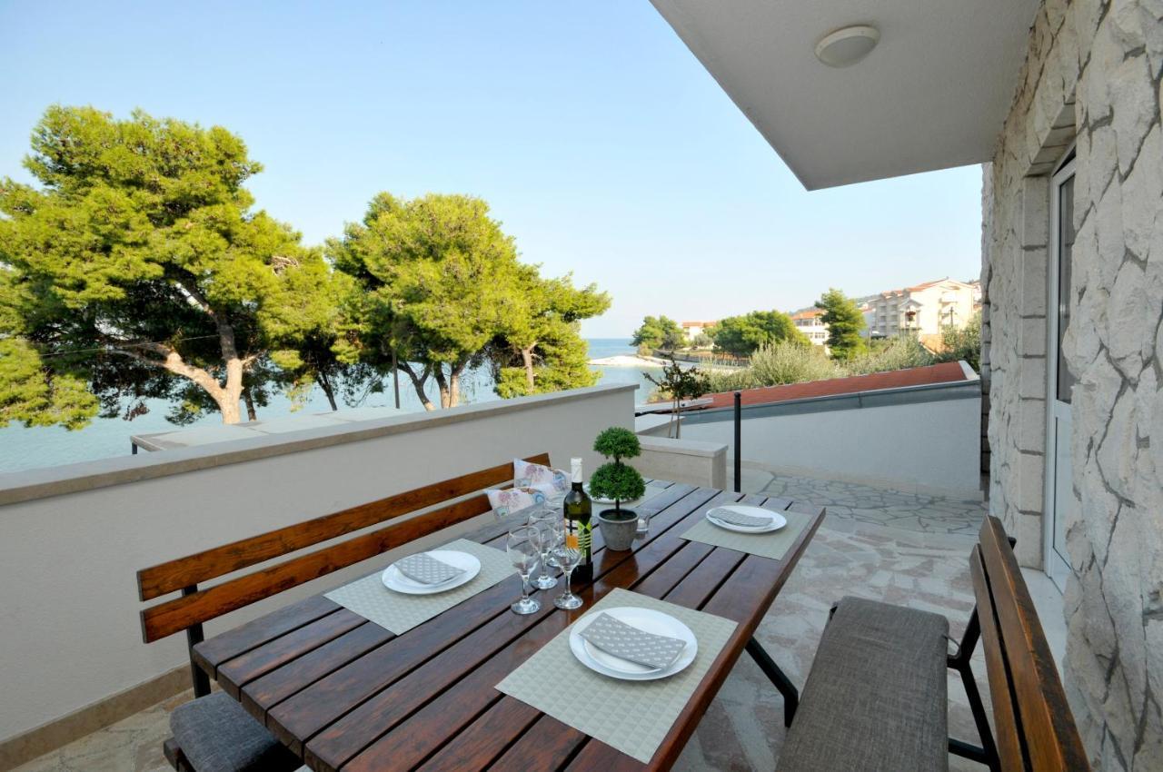 Apartments Penic Trogir Exterior photo